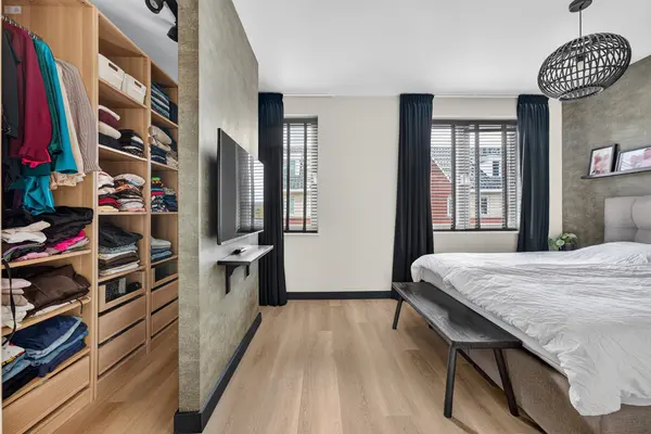 Pieter van den Hoogenbandstraat 47, SCHIEDAM