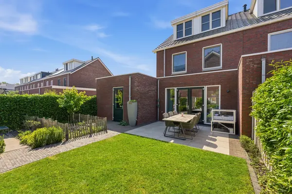 Nouchka Fontijnpad 1, SCHIEDAM
