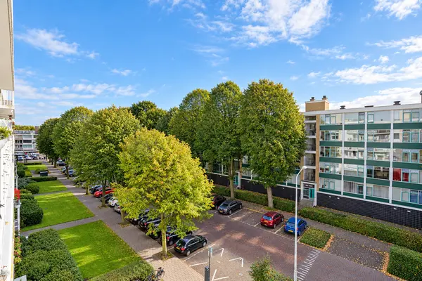 Burgemeester Keijzerlaan 128, Leidschendam