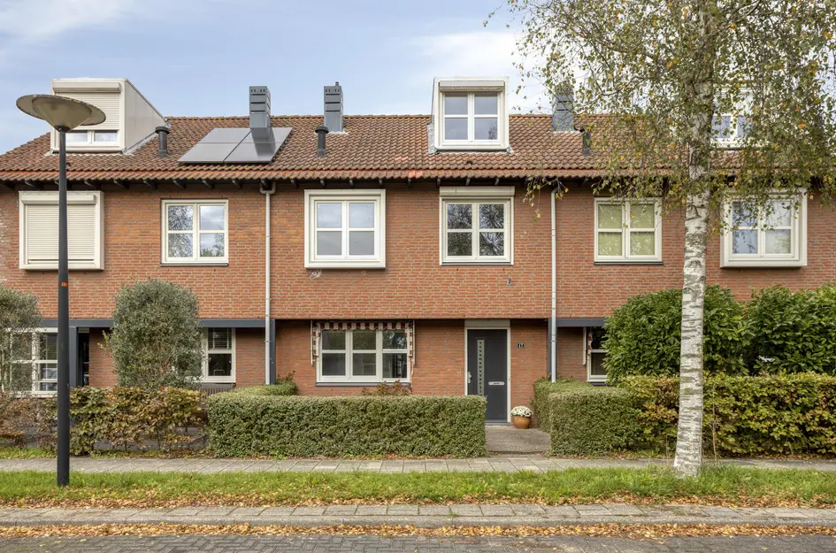 Buziaulaan 47 in Beverwijk