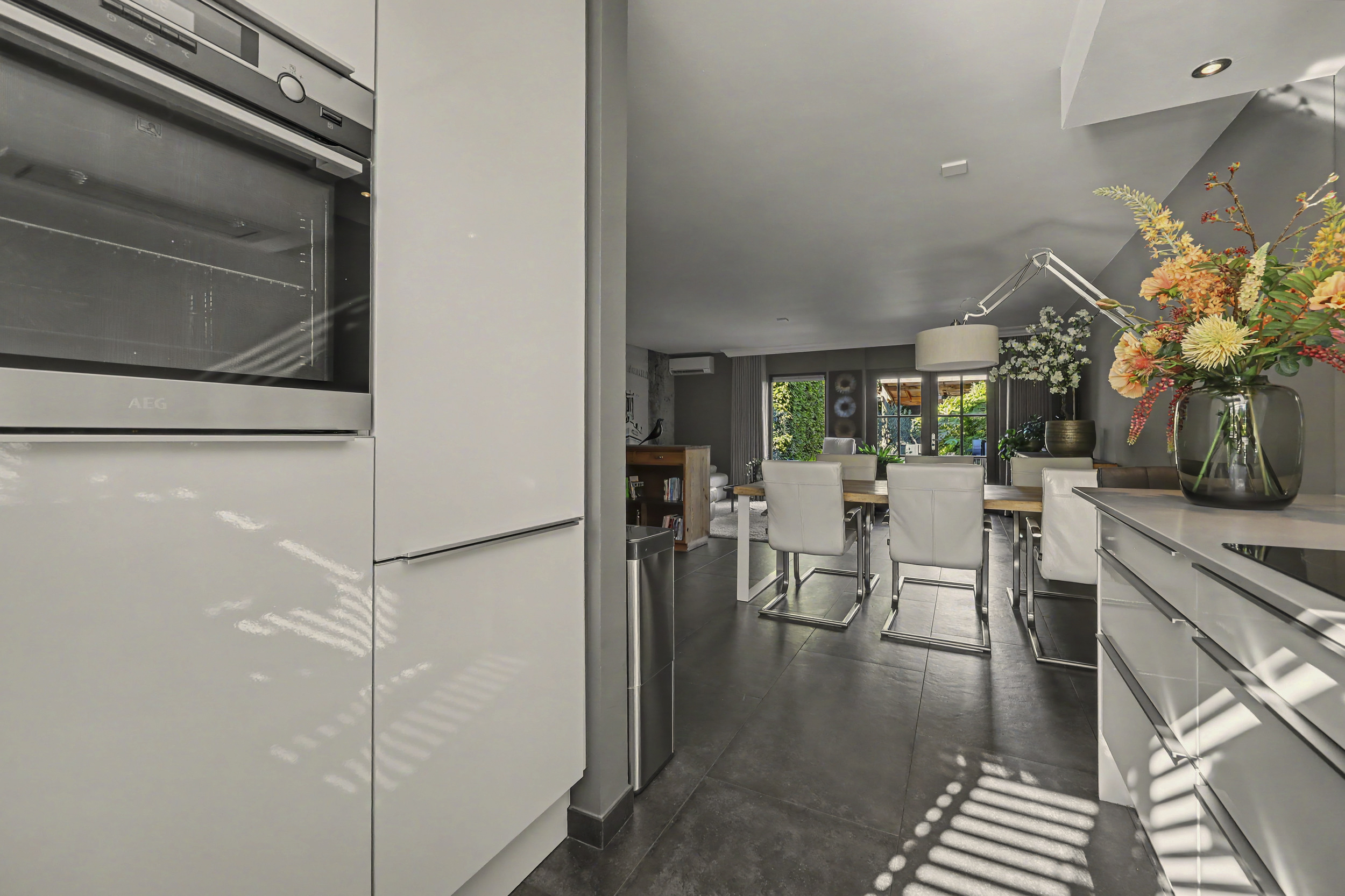 Tussenwoning te koop: Schaepmanlaan 39, Vlijmen