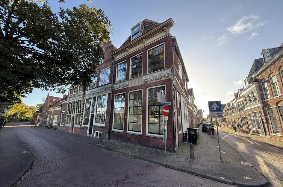 Grote Oost 132 in Hoorn
