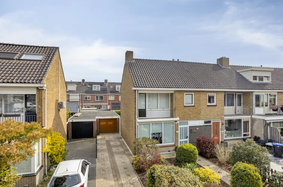 Jan Ligthartstraat 148 in Heemskerk