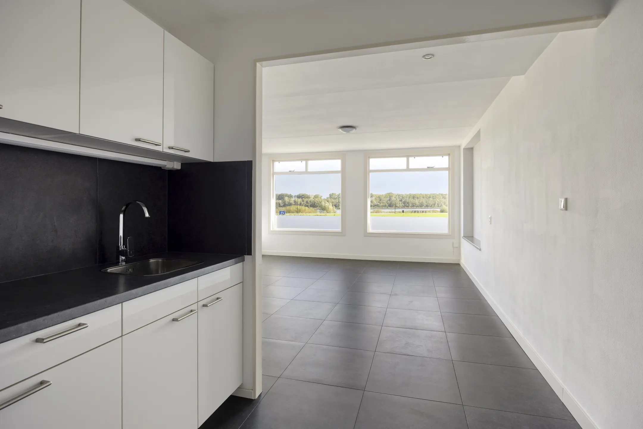 Maasboulevard 132, SPIJKENISSE foto 7