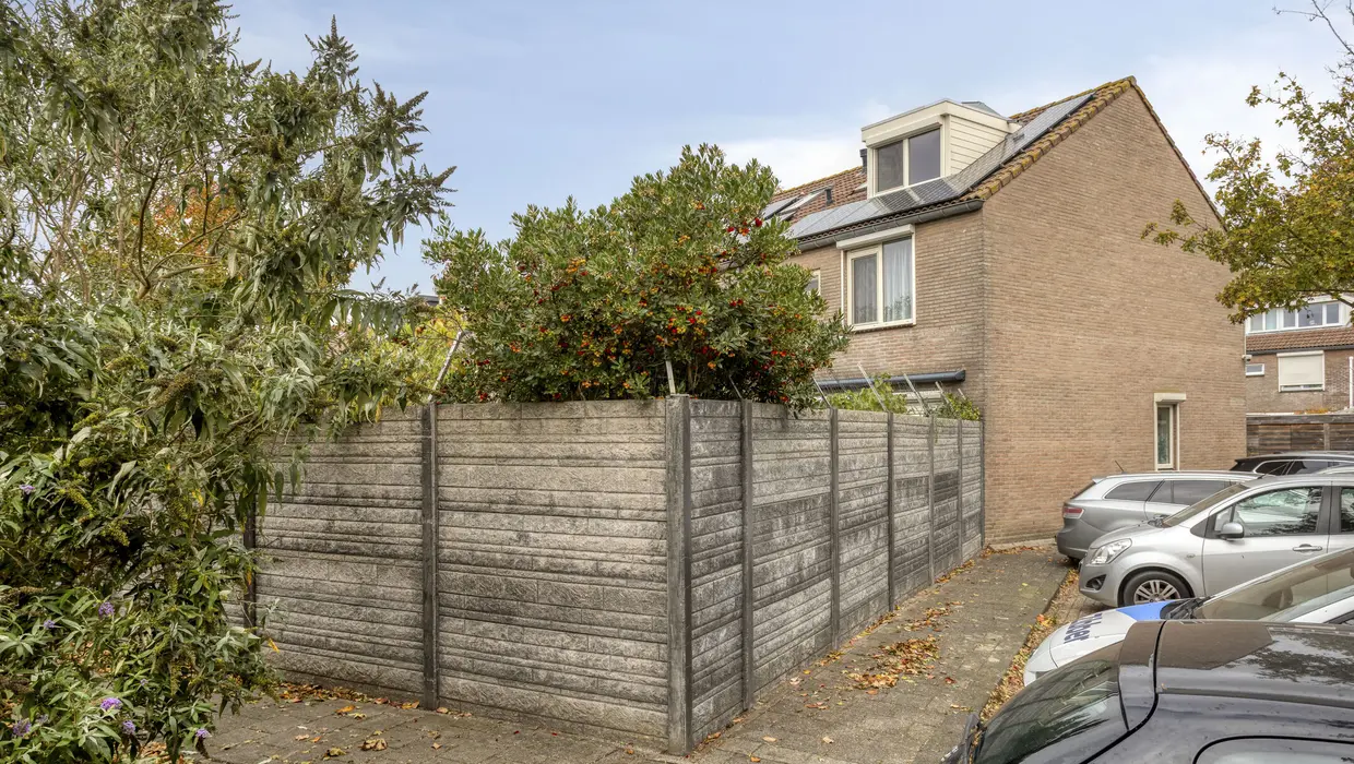 Tubastraat 1, SPIJKENISSE foto 27