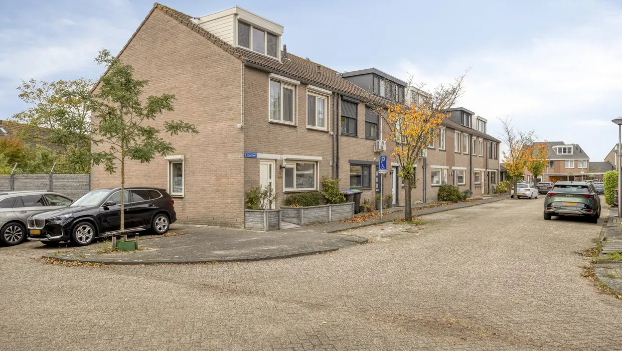 Tubastraat 1, SPIJKENISSE foto 32