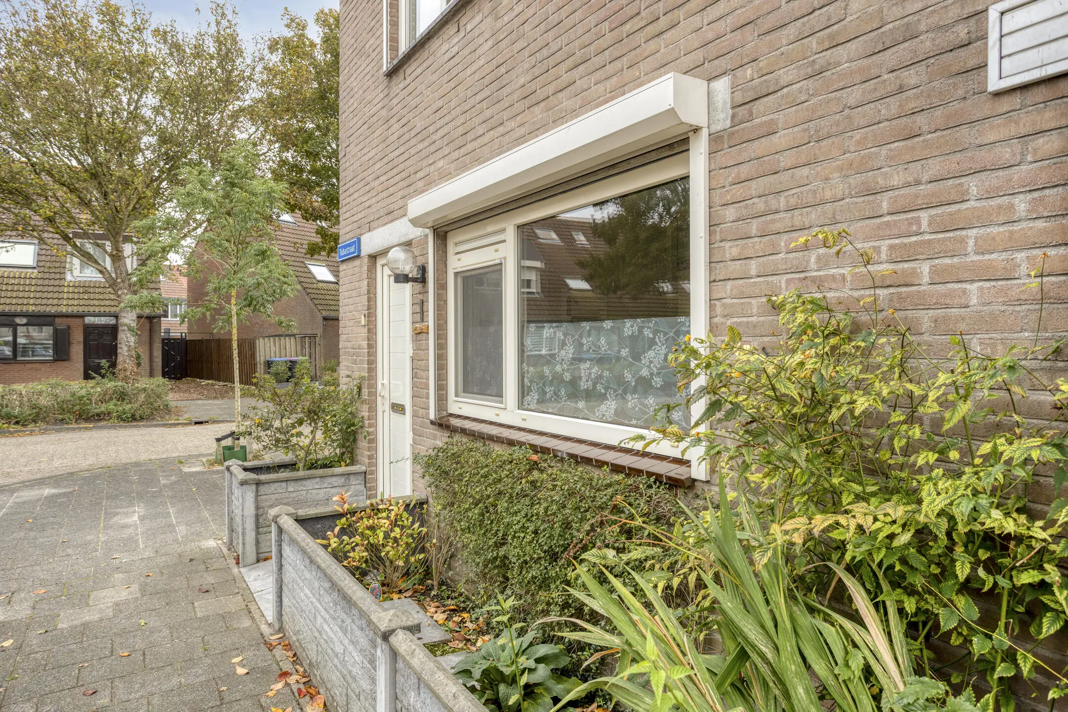 Tubastraat 1, SPIJKENISSE foto 26
