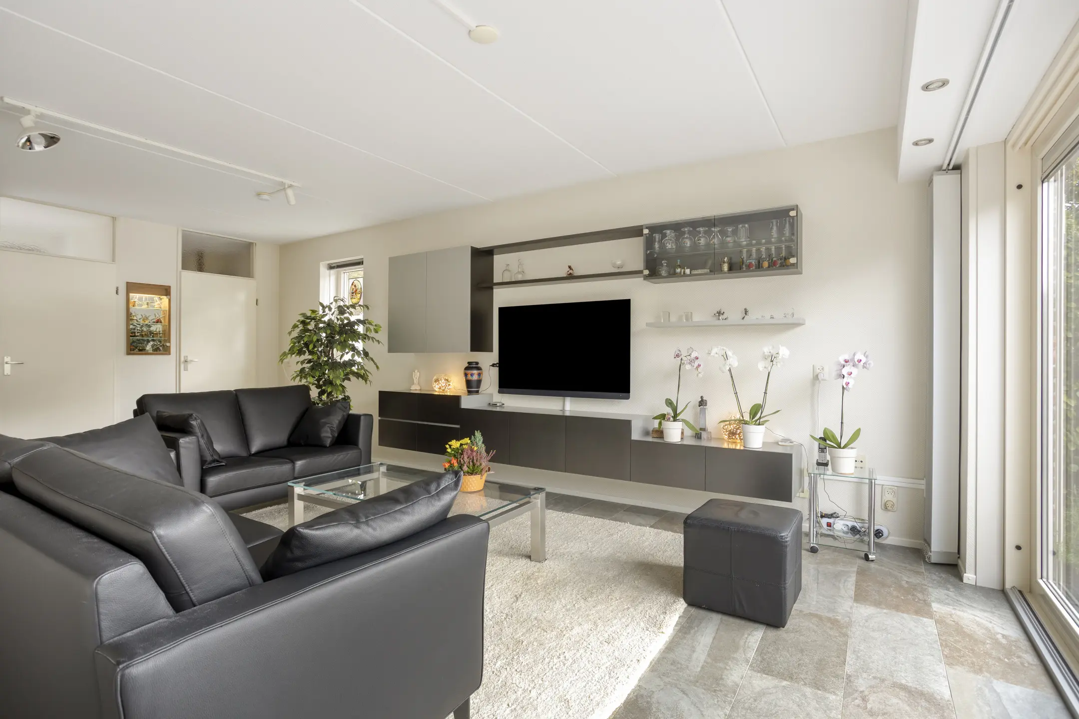 Tubastraat 1, SPIJKENISSE foto 6