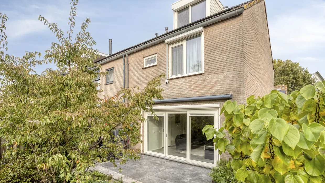 Tubastraat 1, SPIJKENISSE foto 22