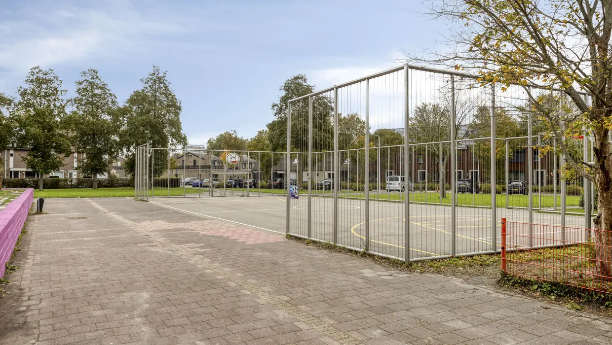 Tubastraat 1, SPIJKENISSE foto 30