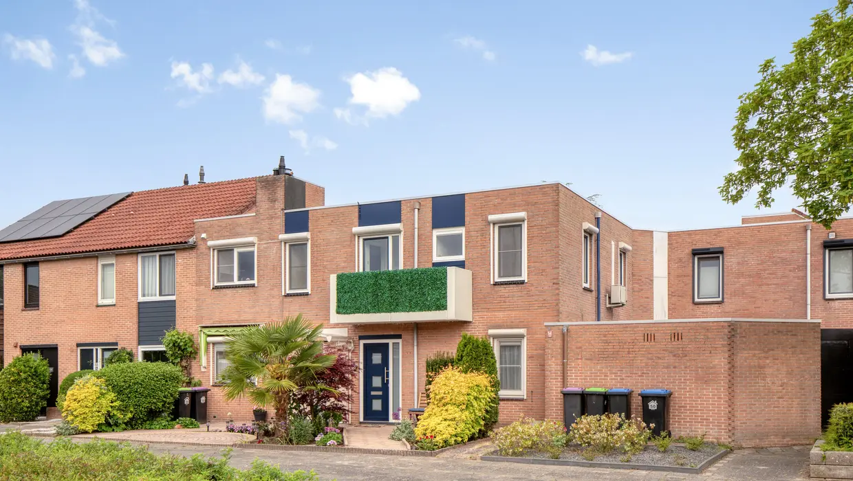 Gaard 52, SPIJKENISSE foto 0