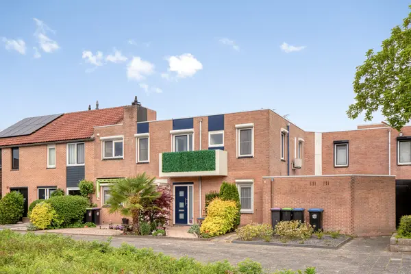 Gaard 52, SPIJKENISSE