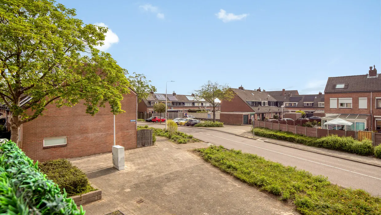 Gaard 52, SPIJKENISSE foto 29