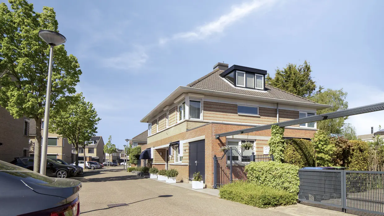 Anke Servaesstraat 36, SPIJKENISSE foto 32