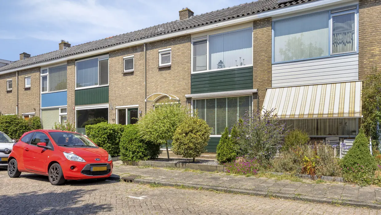 Violierstraat 19, SPIJKENISSE foto 0