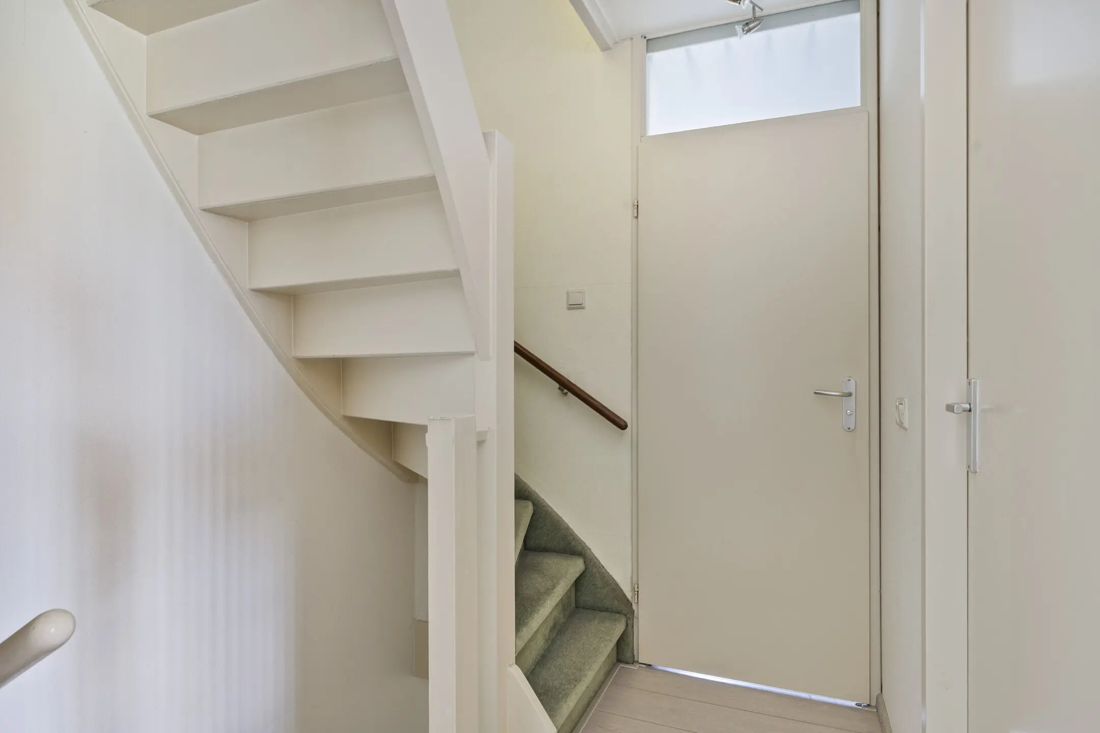 Rhônestraat 29, SPIJKENISSE foto 14