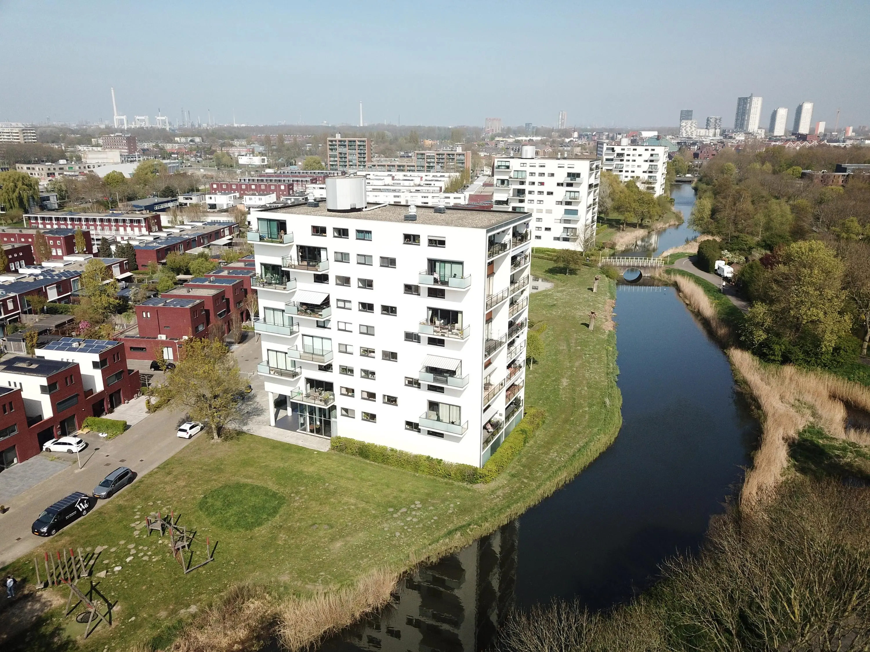 J. de Baanlaan 139, SPIJKENISSE foto 0