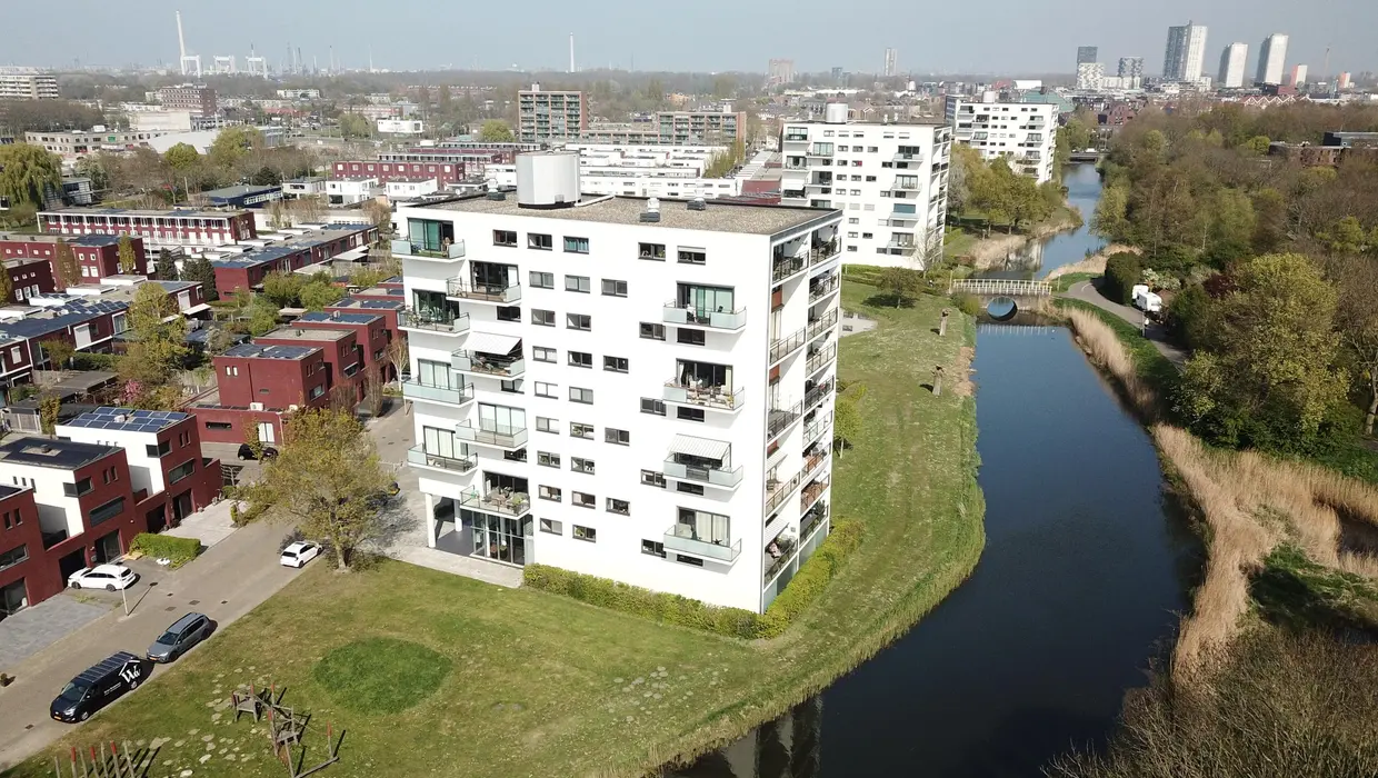 J. de Baanlaan 139, SPIJKENISSE foto 0