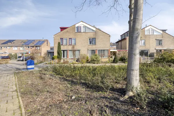 Kikkerveen 370, SPIJKENISSE