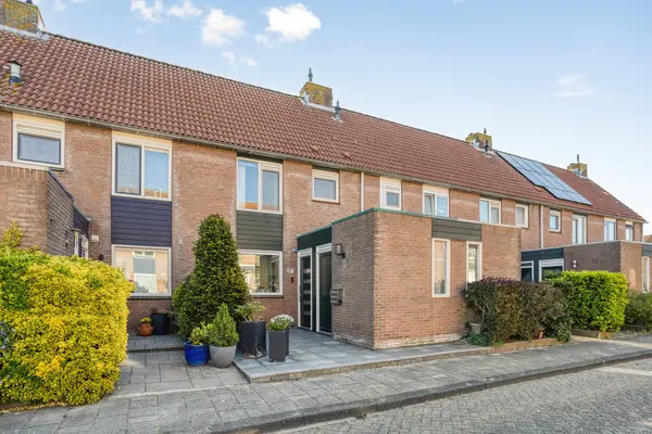 Raaigras 5, SPIJKENISSE