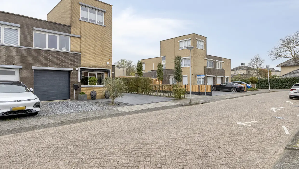 Anne Frankstraat 107, SPIJKENISSE foto 50