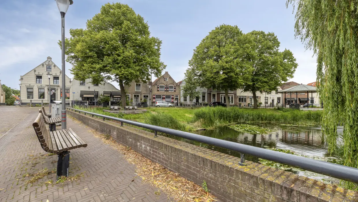 Aan de IJsbaan 14, ZUIDLAND foto 32