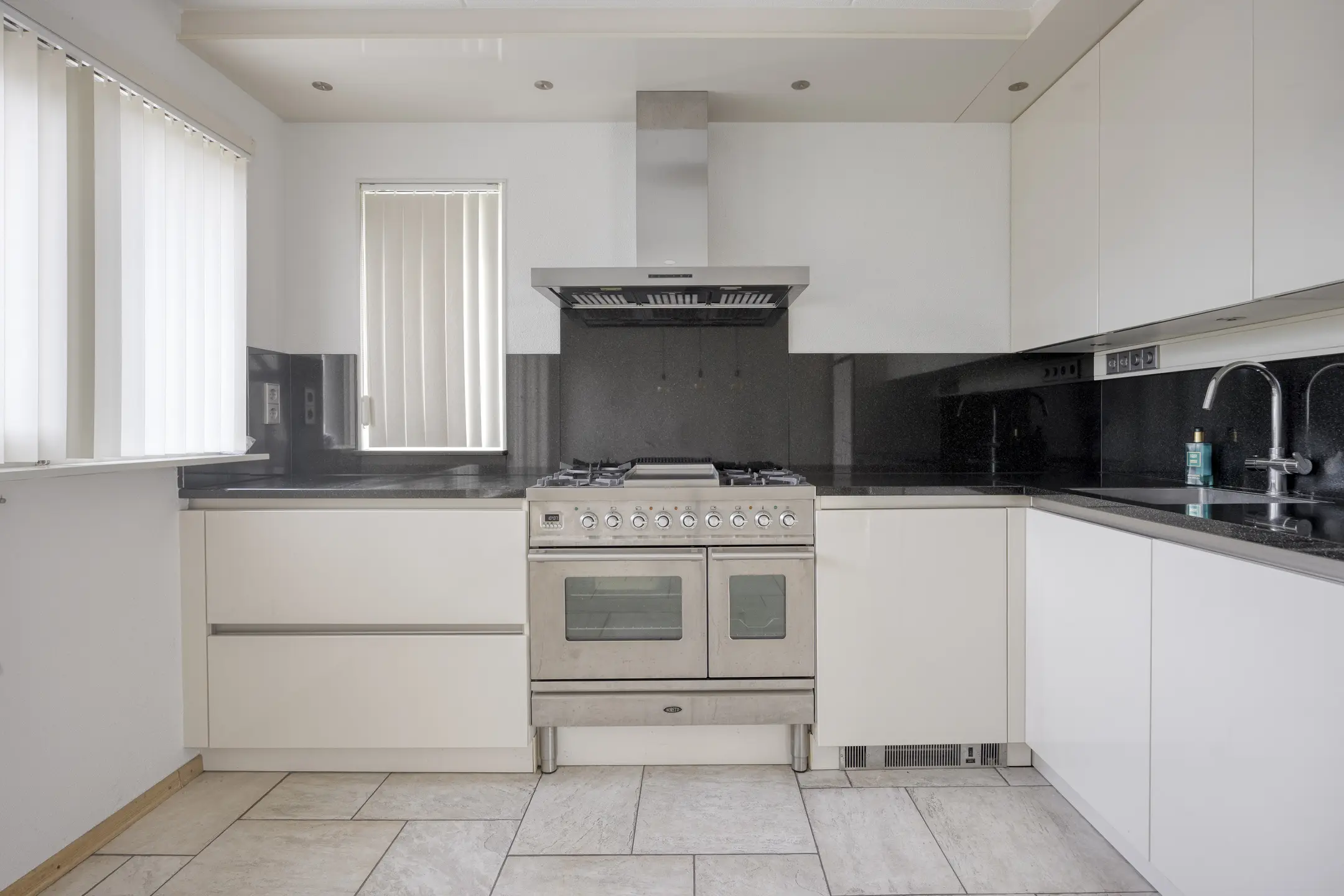 Johanna Naberstraat 3, SPIJKENISSE foto 7