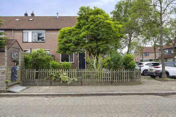 Alikruik 14, HELLEVOETSLUIS