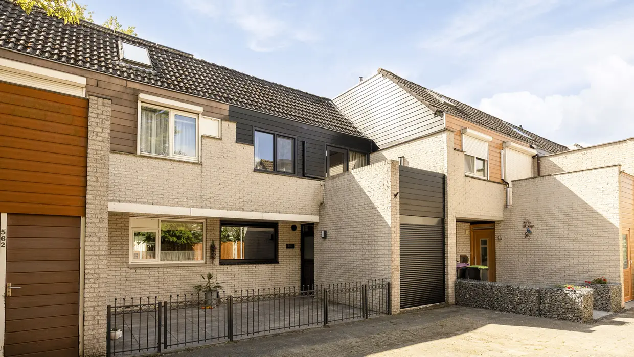 Karperveen 560, SPIJKENISSE foto 0