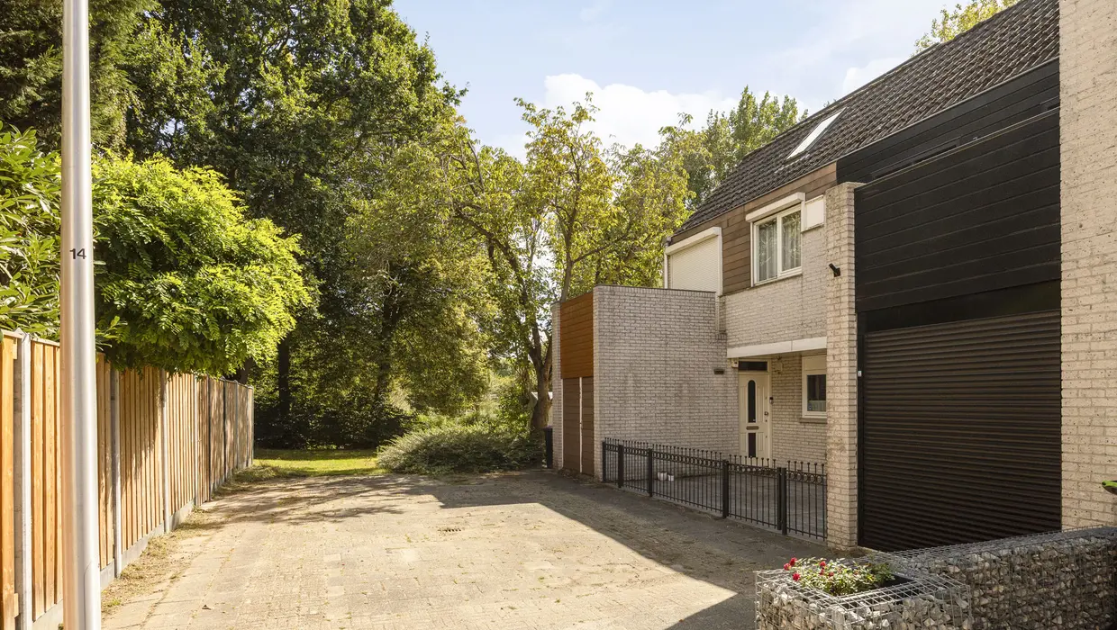 Karperveen 560, SPIJKENISSE foto 36