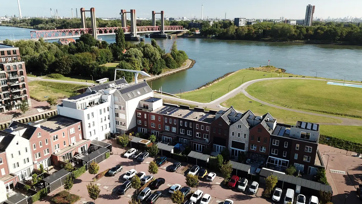 Sluiskade 88, SPIJKENISSE foto 46