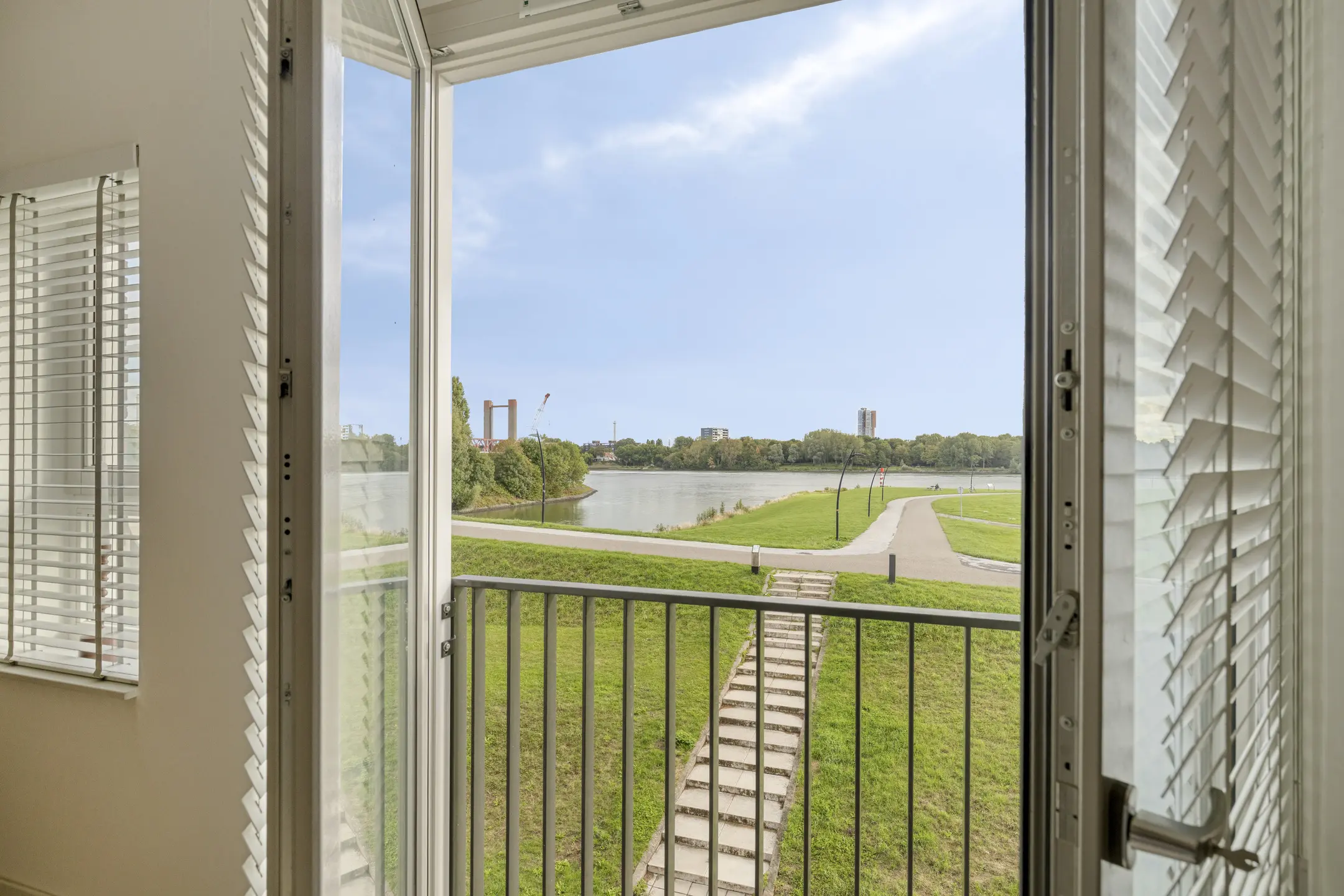 Sluiskade 88, SPIJKENISSE foto 31