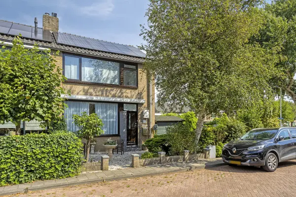 van Cruiningenweg 33, HEENVLIET