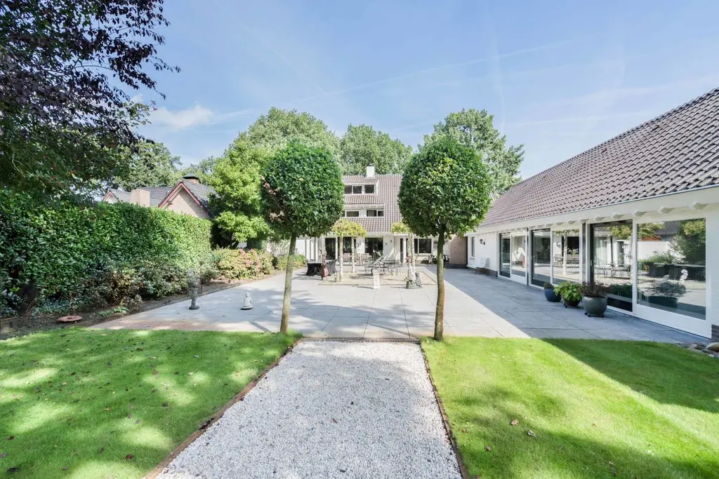 St.-Lambertusstraat 38