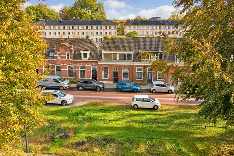 Stationsstraat 16