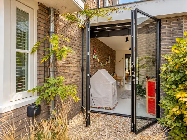 Foto van Van Miertstraat 25