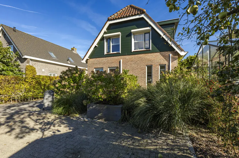 Akkerstraat 18