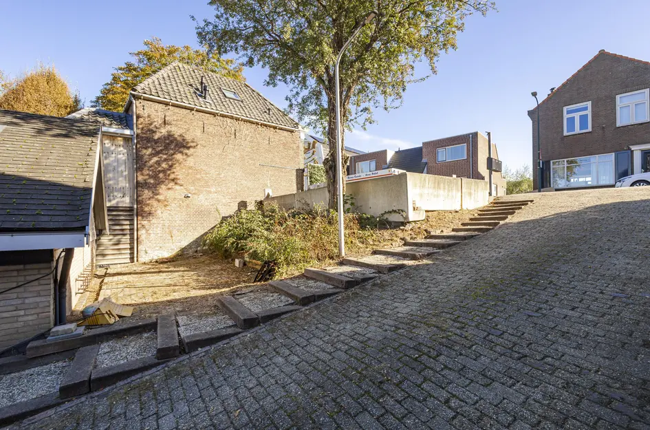 Buitendams 124