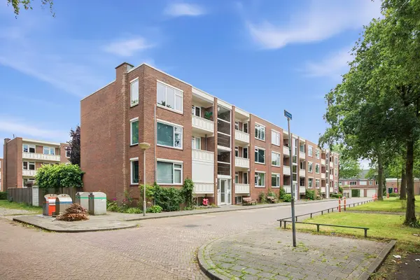 de Wetstraat 10