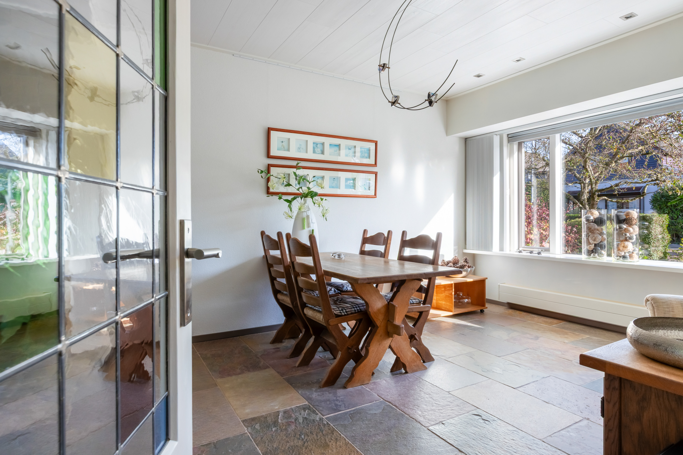 Tussenwoning te koop: Nieuwendijk 121, Woerden