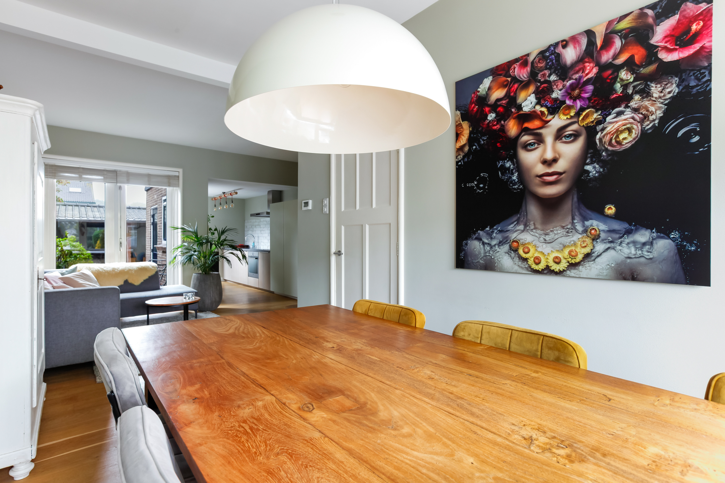 Tussenwoning te koop: Burg. Schalijstraat 22, Woerden