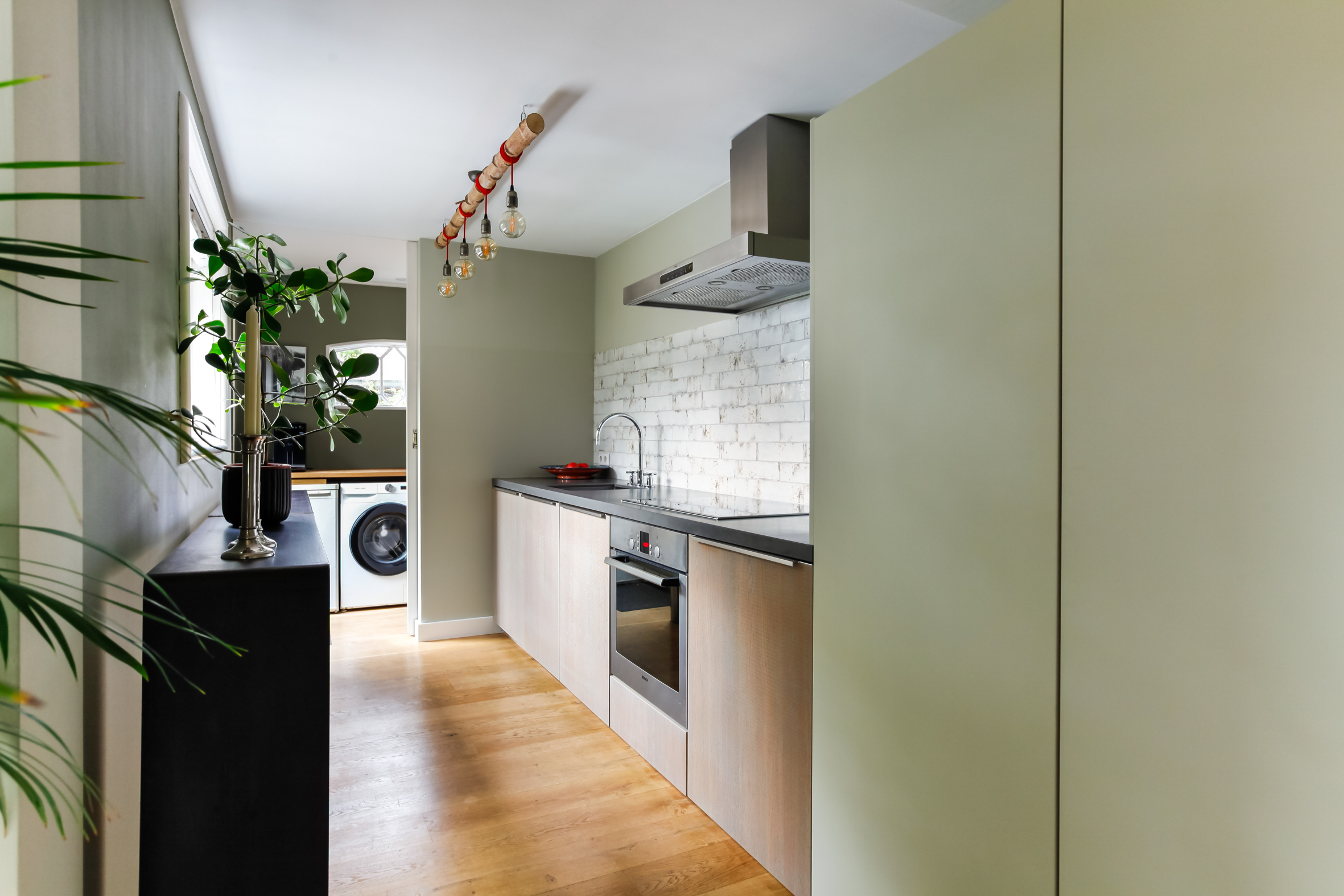 Tussenwoning te koop: Burg. Schalijstraat 22, Woerden