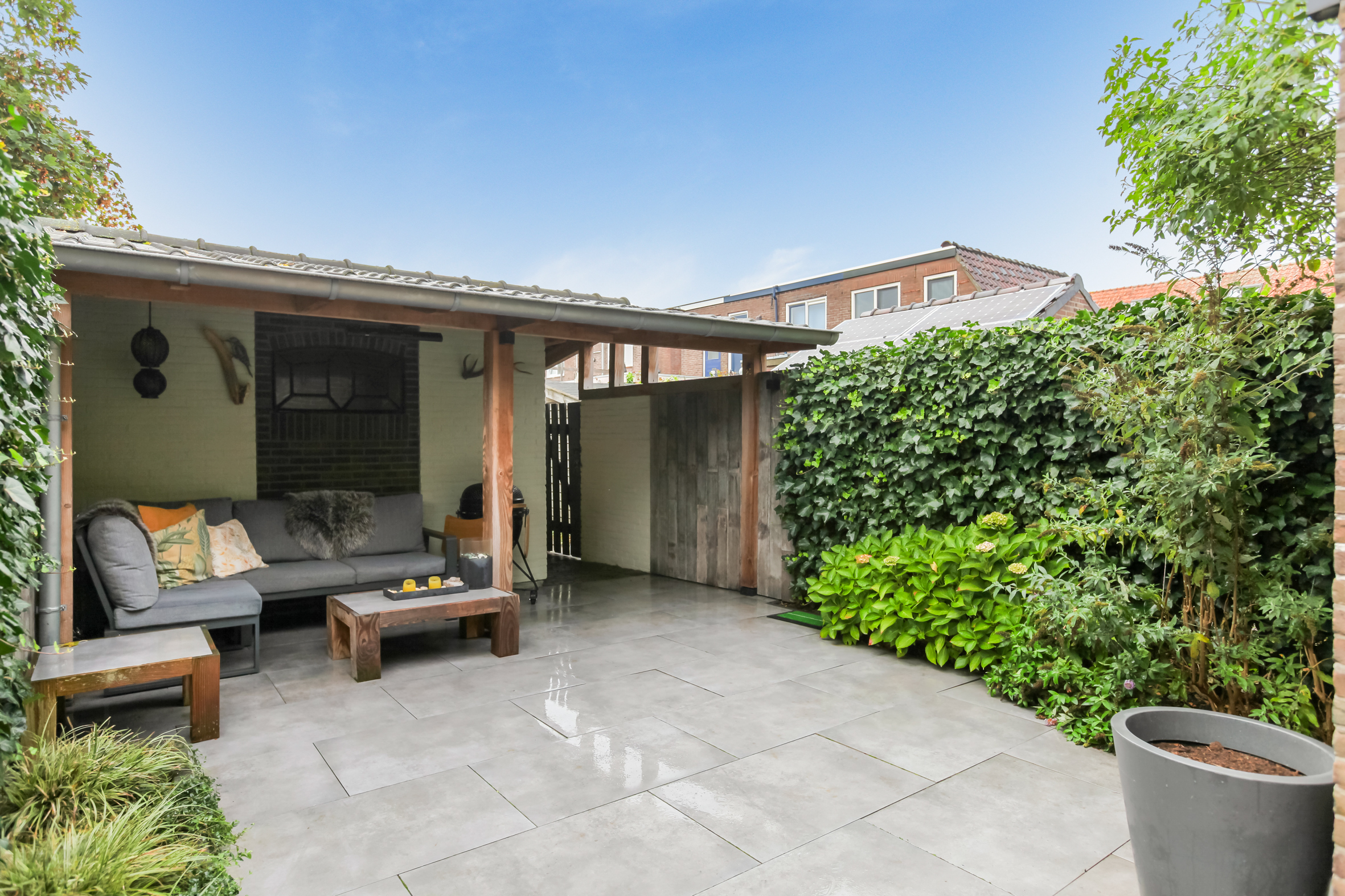 Tussenwoning te koop: Burg. Schalijstraat 22, Woerden