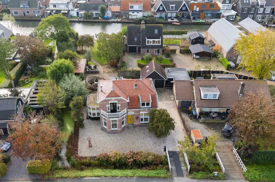 De Bree 1