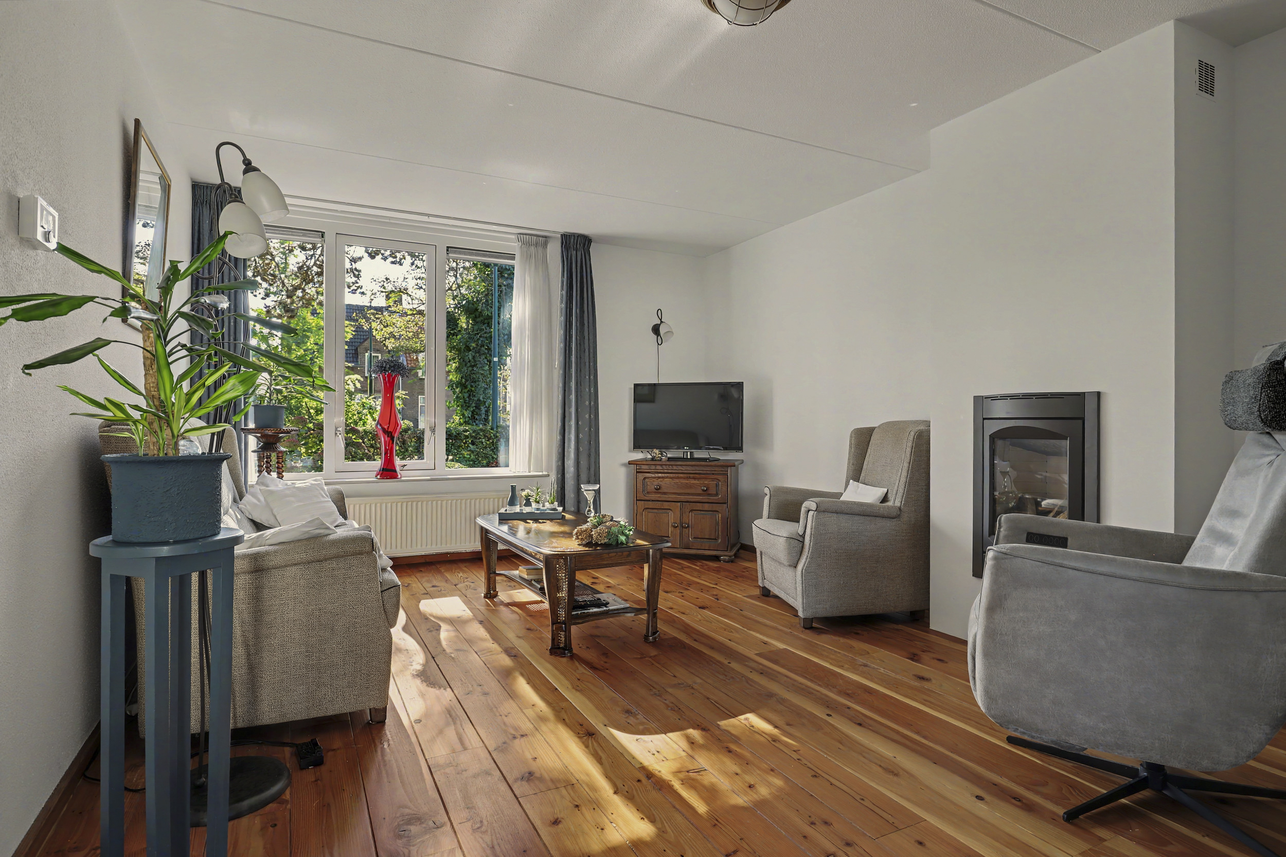 Hoekwoning te koop: van Heeswijkstraat 61, Kaatsheuvel