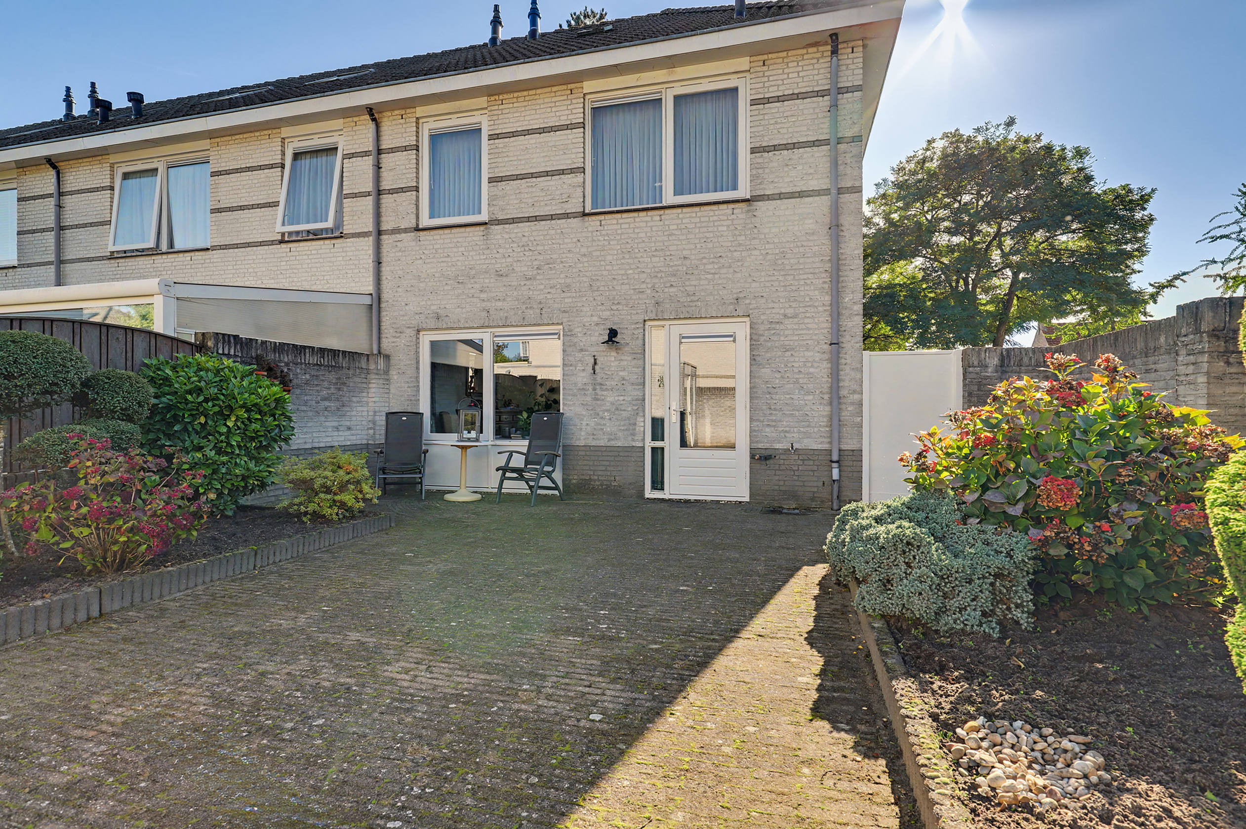 Hoekwoning te koop: van Heeswijkstraat 61, Kaatsheuvel