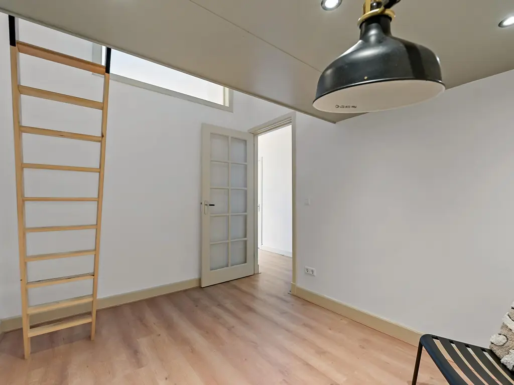 Minckelersstraat 74F, 'S-GRAVENHAGE