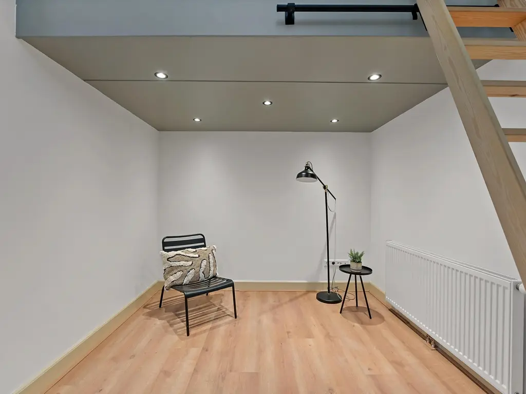 Minckelersstraat 74F, 'S-GRAVENHAGE