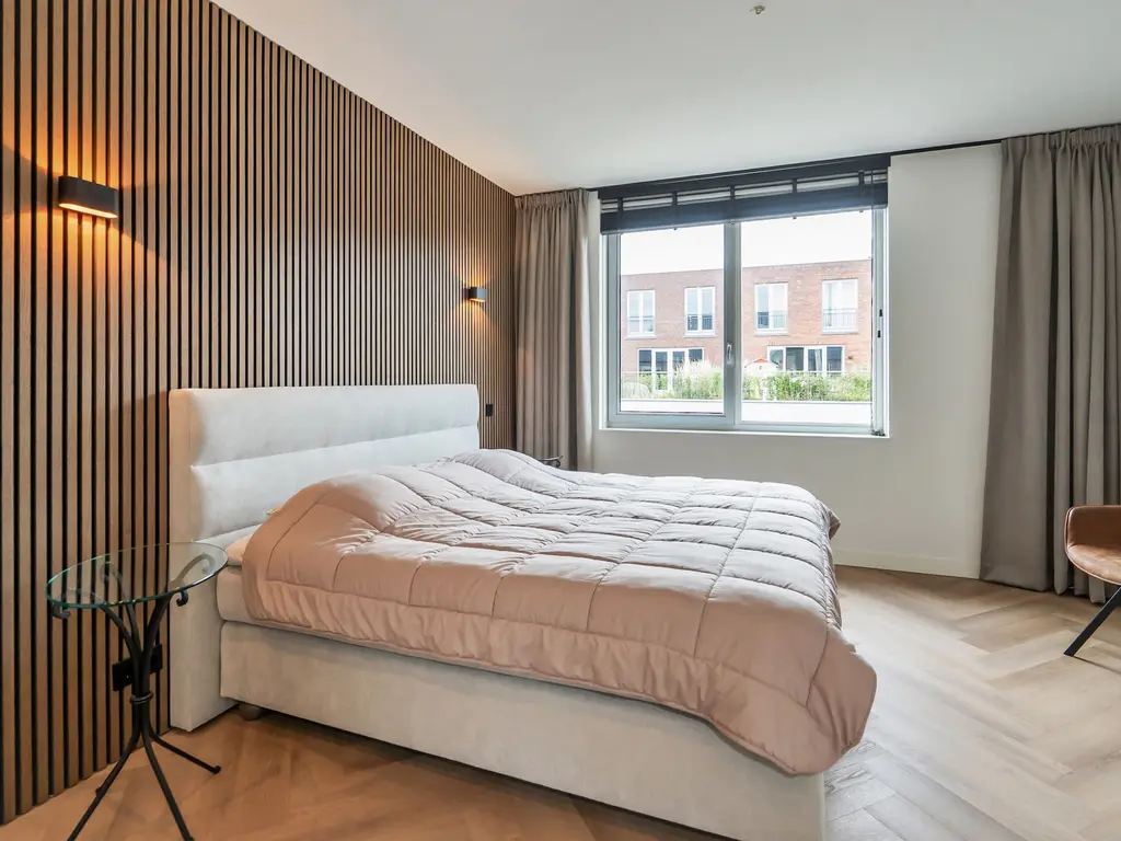 Nautawerf 42, LEIDSCHENDAM