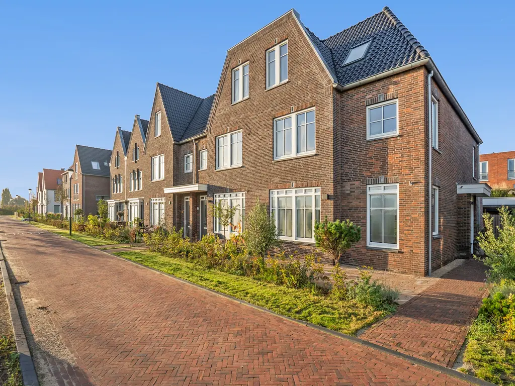 Nautawerf 42, LEIDSCHENDAM